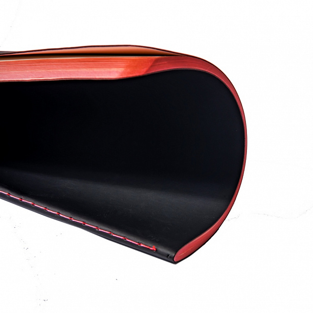 Тетрадь SLIMMY, 140 х 210 мм,  черный с красным, бежевый блок, в клетку с логотипом в Москве заказать по выгодной цене в кибермаркете AvroraStore