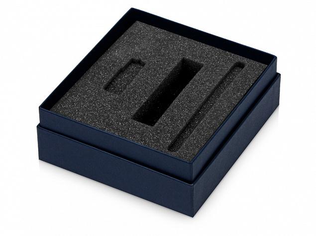 Коробка с ложементом Smooth M для зарядного устройства, ручки и флешки с логотипом в Москве заказать по выгодной цене в кибермаркете AvroraStore