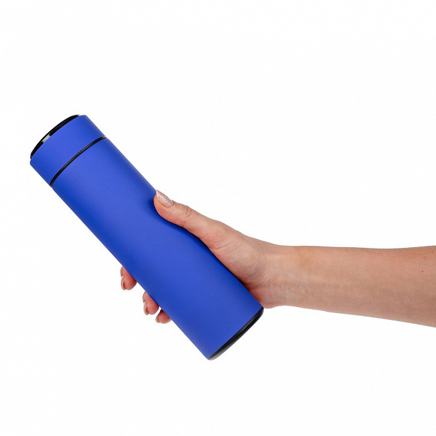 Смарт-бутылка с заменяемой батарейкой Long Therm Soft Touch, синяя с логотипом в Москве заказать по выгодной цене в кибермаркете AvroraStore
