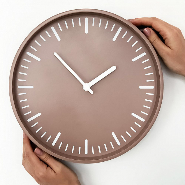 Часы настенные Bijou, серо-бежевые с логотипом в Москве заказать по выгодной цене в кибермаркете AvroraStore