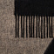 Палантин Charming, черный с бежевым с логотипом  заказать по выгодной цене в кибермаркете AvroraStore