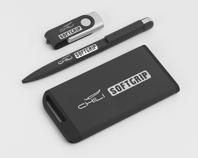 Набор ручка + флеш-карта 16Гб + зарядное устройство 4000 mAh в футляре, softgrip с логотипом в Москве заказать по выгодной цене в кибермаркете AvroraStore