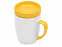 Кружка с универсальной подставкой Мак-Кинни , белый/желтый с логотипом в Москве заказать по выгодной цене в кибермаркете AvroraStore