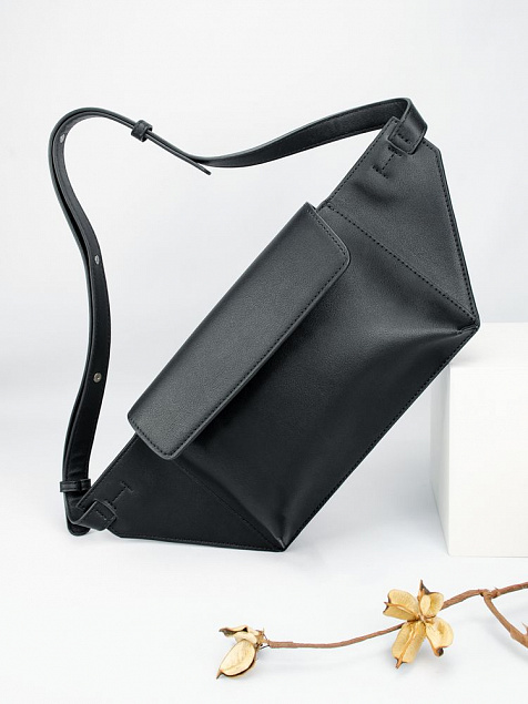Поясная сумка Romance, черная с логотипом  заказать по выгодной цене в кибермаркете AvroraStore