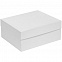 Коробка Satin, большая, белая с логотипом в Москве заказать по выгодной цене в кибермаркете AvroraStore