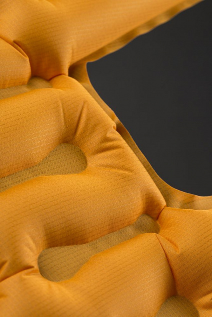Надувной коврик Inertia X-Lite, оранжевый с логотипом в Москве заказать по выгодной цене в кибермаркете AvroraStore