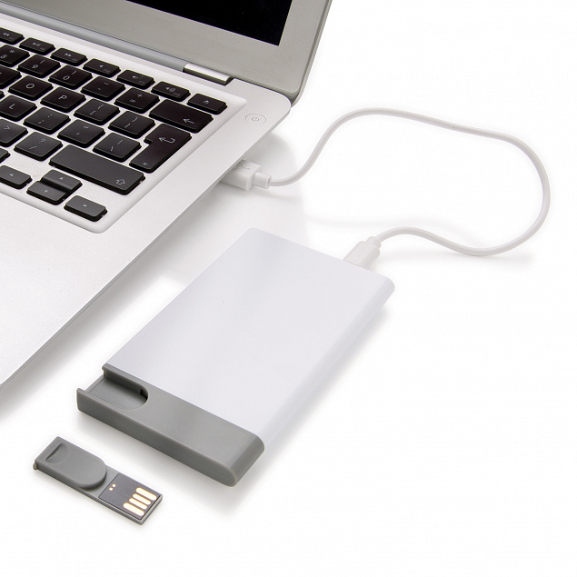 Зарядное устройство с USB–флешкой на 8 ГБ, 2500 mAh, белый с логотипом в Москве заказать по выгодной цене в кибермаркете AvroraStore