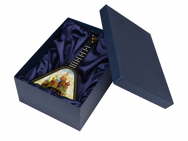 Подарочный набор Музыкальная Россия: балалайка, книга Россия с логотипом в Москве заказать по выгодной цене в кибермаркете AvroraStore